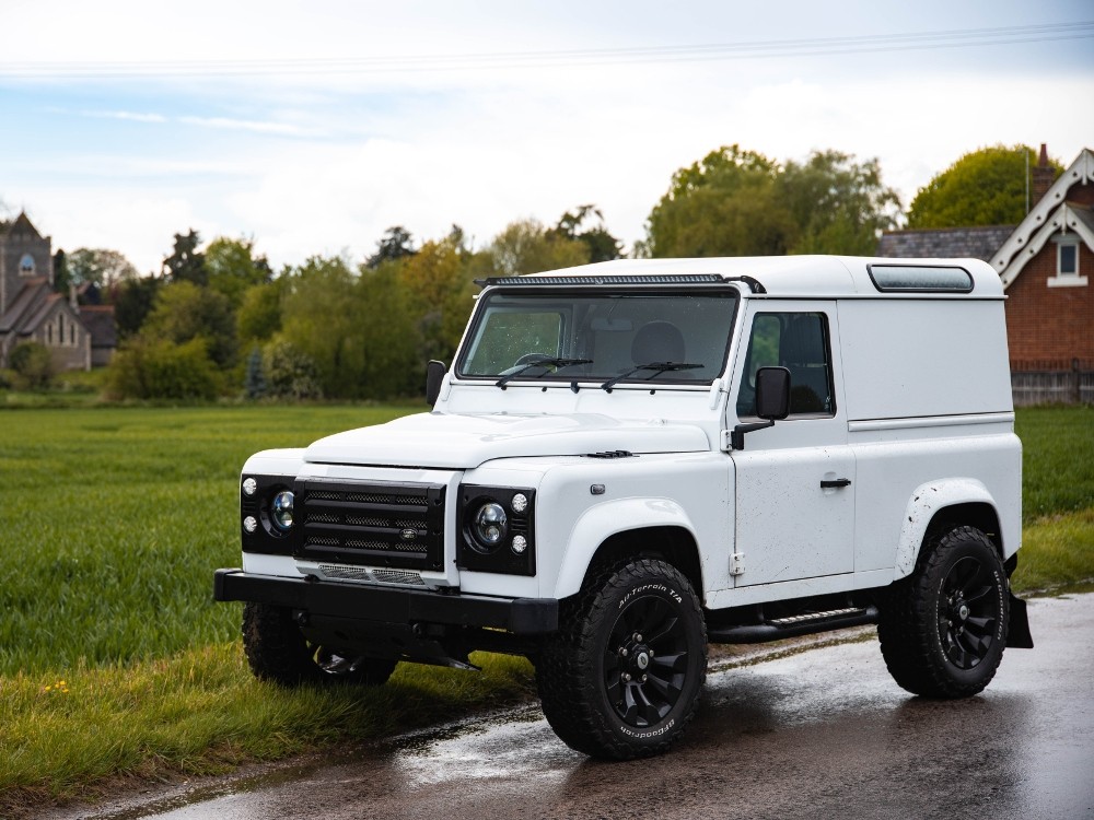Крепление на крышу Land Rover Defender