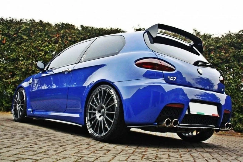 Tagumised küljesplitterid — Alfa Romeo 147 GTA