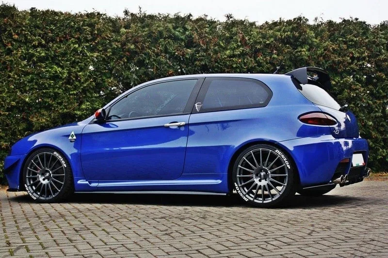 Stiilikomplekt — Alfa Romeo 147 GTA