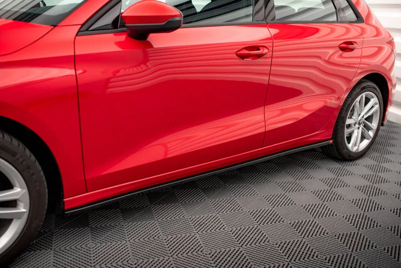Küljeliistud — Audi A3 8Y (2020–)