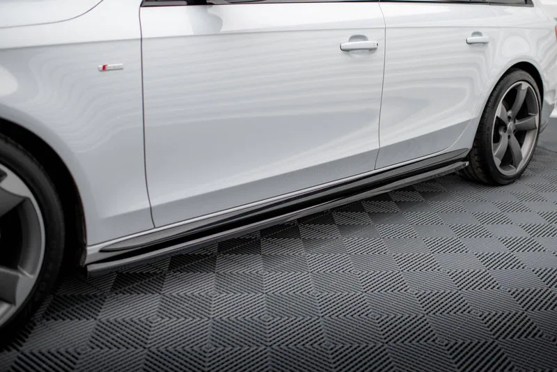 Накладки на пороги V.3 — Audi A4 / A4 S-Line / S4 B8 (2007–2015)