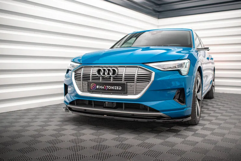 Передний сплиттер V.1 — Audi e-tron