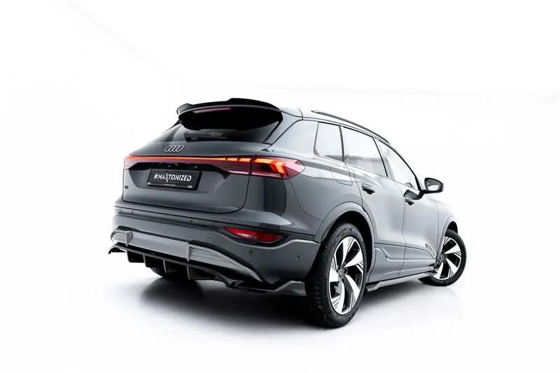 Rear splitter with vertical bars — Audi Q6 e-tron S-Line / SQ6 e-tron SUV / Sportback Mk1 (2023–)