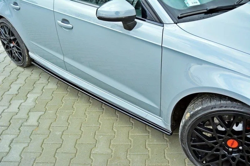 Küljeliistud — Audi RS3 8V Sportback (2013–2016)