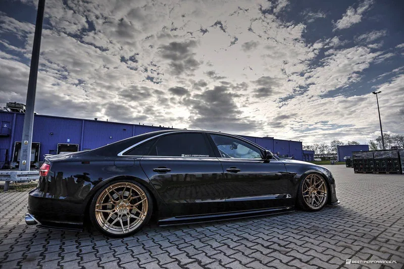 Накладки на пороги — Audi S8 D4 Facelift (2015–2017)