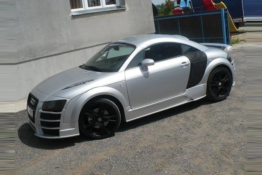 Side skirts — Audi TT 8N R8 LOOK (1998–2005)