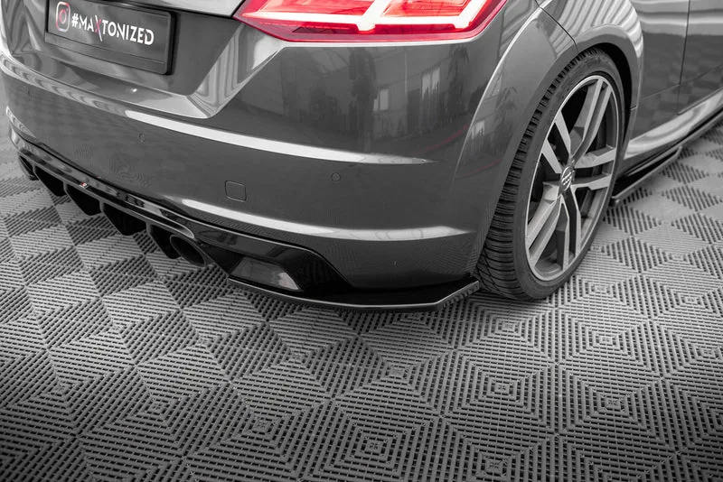 Задние боковые сплиттеры V.2 — Audi TT S-Line 8S (2014–)