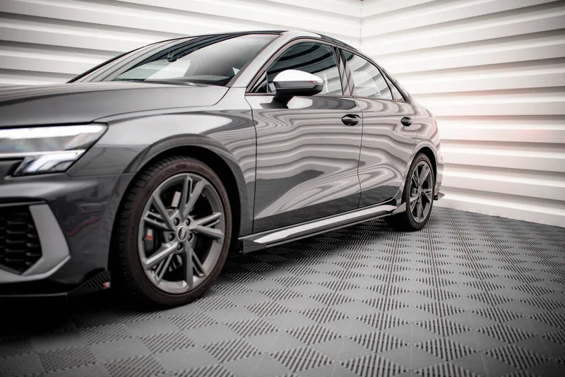Накладки на пороги Street Pro V.1 + накладки — Audi S3 / A3 S-Line 8Y / 8Y Facelift (2020–)