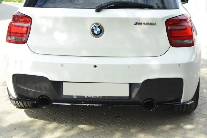 Tagasplitter — BMW 1 F20/F21 M-Power (with vertical bars) (2011–2015)