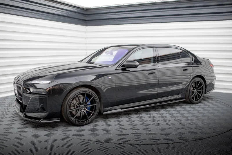 Комплект обвеса V.1 — BMW 740d / 740i M-Pack G70 (2022–)