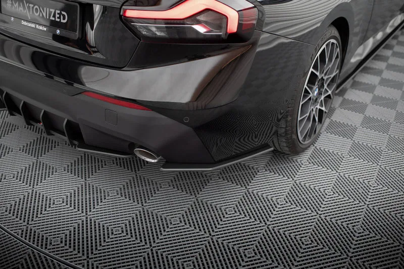 Tagumised küljesplitterid Street Pro — BMW 2 Coupe G42 (2021–)