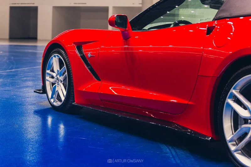 Küljeliistud V.1 — Chevrolet Corvette Stingray C7 (2013–2019)