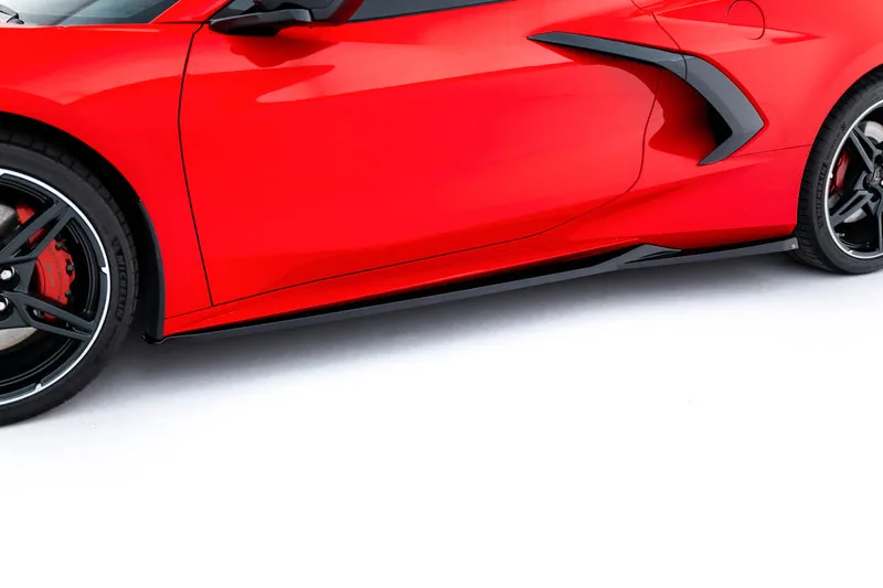 Küljeliistud — Chevrolet Corvette C8 (2019–)