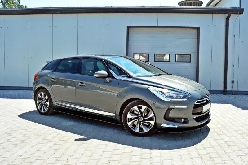 Side skirts — Citroën DS5