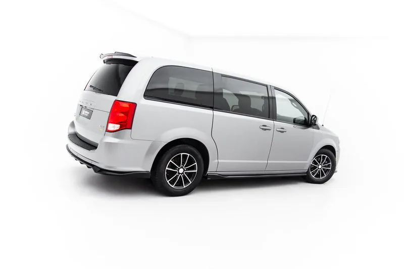 Küljeliistud — Dodge Grand Caravan Mk5 Facelift