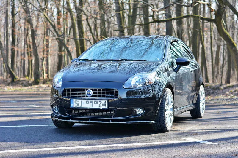 Esisplitter — Fiat GrandE Punto Standard