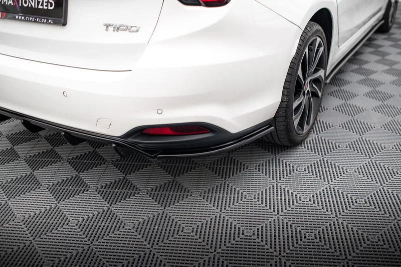 Задние боковые сплиттеры — Fiat Tipo S-Design