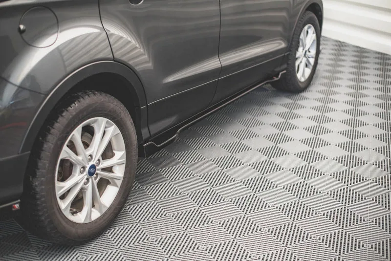 Küljeliistud — Ford Escape Mk3 (2012–2019)