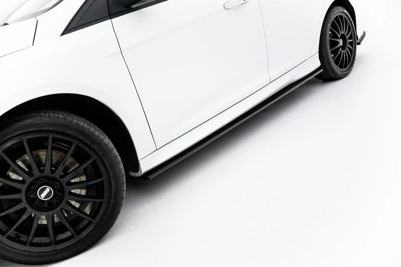 Side skirts — Ford Focus ST / ST-Line Hatchback / Estate Mk3 / Mk3 Facelift (2012–2018)