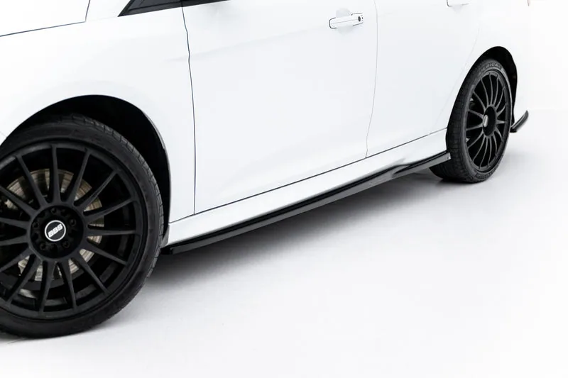 Накладки на пороги V.2 — Ford Focus ST Mk3 (2012–2014)