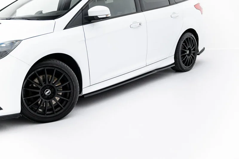 Накладки на пороги V.3 — Ford Focus ST Mk3 (2012–2014)