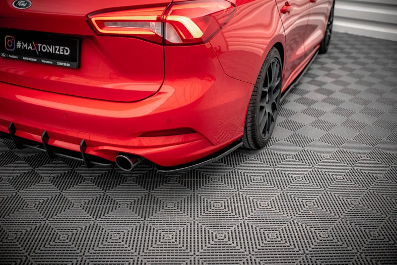 Tagumised küljesplitterid V.5 — Ford Focus Estate ST Mk4 (2018–)