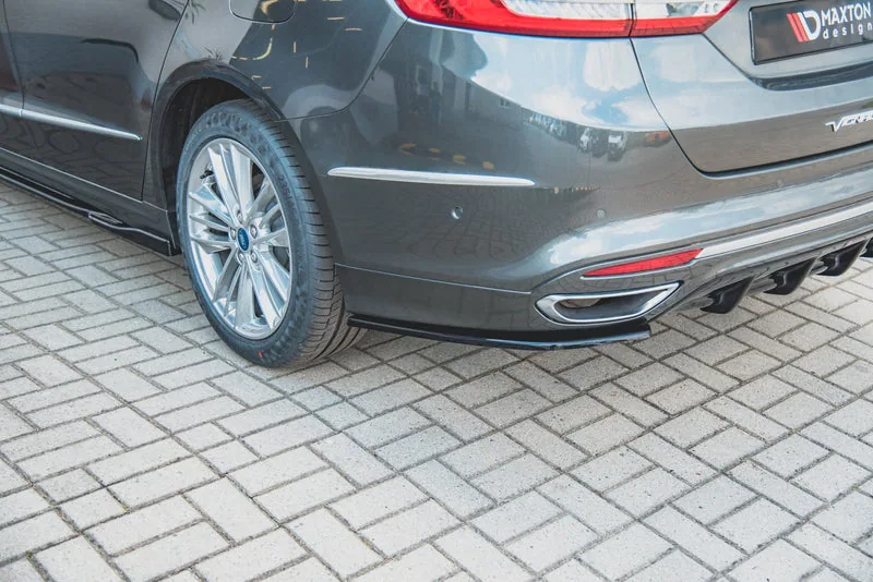 Tagumised küljesplitterid — Ford Mondeo Vignale Mk5 Facelift (2019–2022)