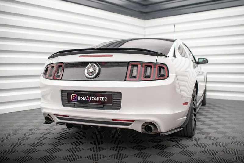 Rear valance — Ford Mustang Mk5 Facelift (2009–2014)