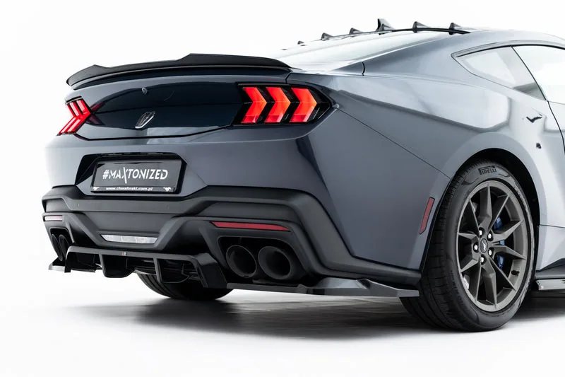 Rear splitter with vertical bars — Ford Mustang Dark Horse Mk7 (2023–)
