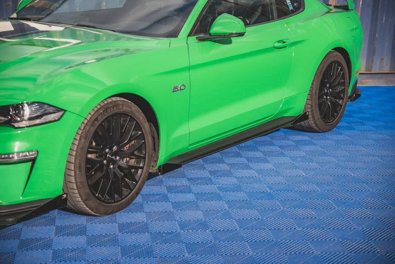 Накладки на пороги Street Pro V.1 + накладки — Ford Mustang GT Mk6 Facelift (2017–)