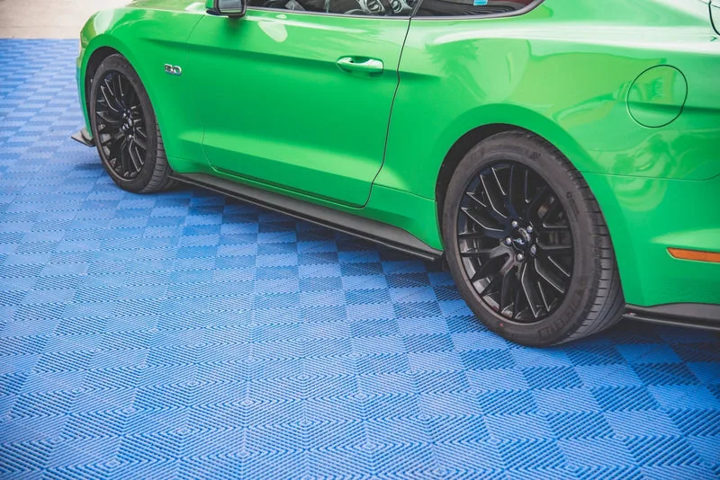 Накладки на пороги Street Pro V.1 — Ford Mustang GT Mk6 Facelift (2017–)