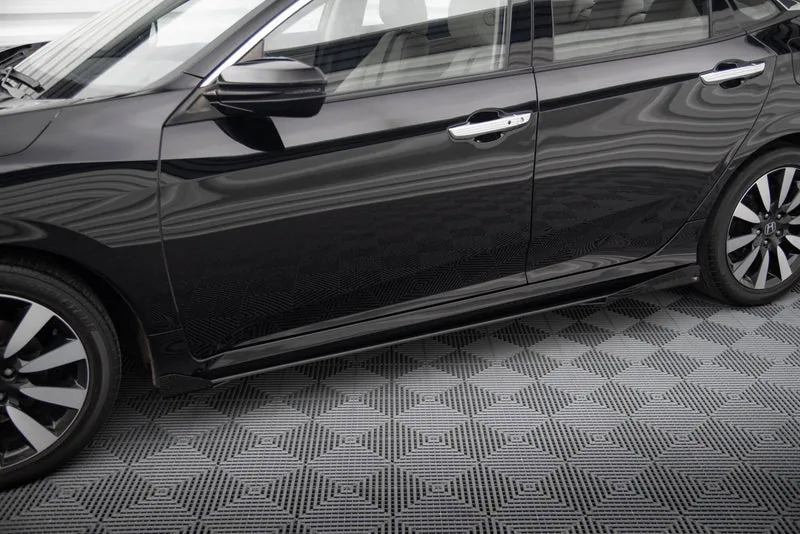 Küljeliistud Street Pro + tiivakesed — Honda Civic Mk10 (2017–2023)