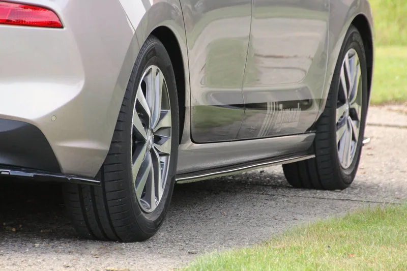 Side skirts — Hyundai I30 Mk3 Hatchback (2016–2020)