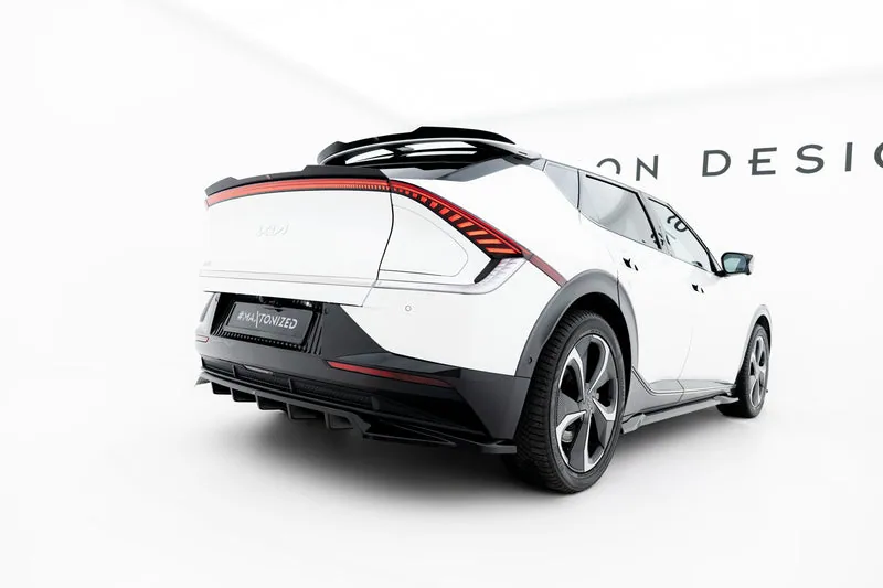Tagasplitter püsttugedega — Kia EV6 Mk1 (2021–)