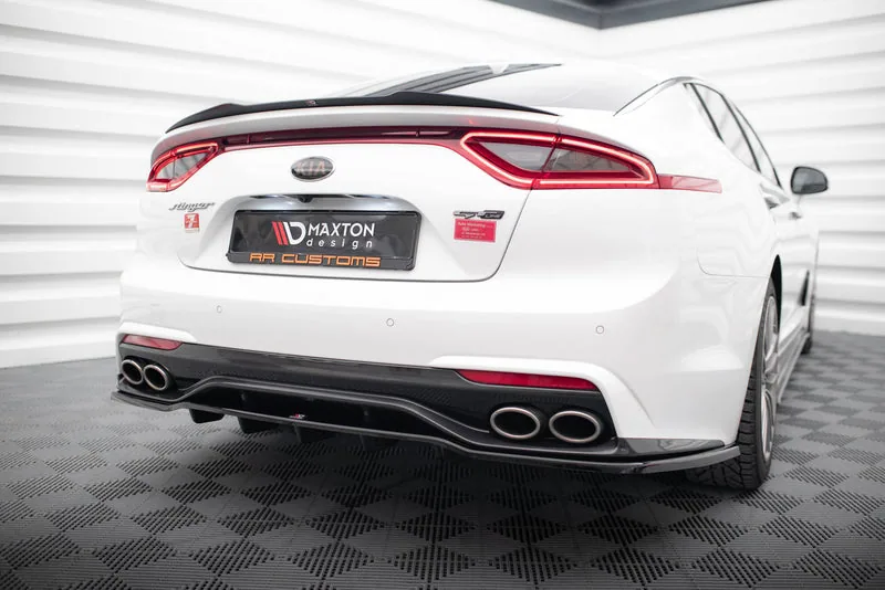 Tagasplitter püsttugedega — Kia Stinger Mk1 (2017–2023)