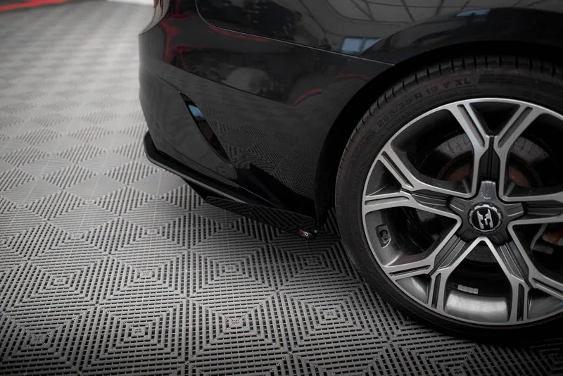 Flaps — Kia Stinger GT-Line Mk1 (2017–2023)