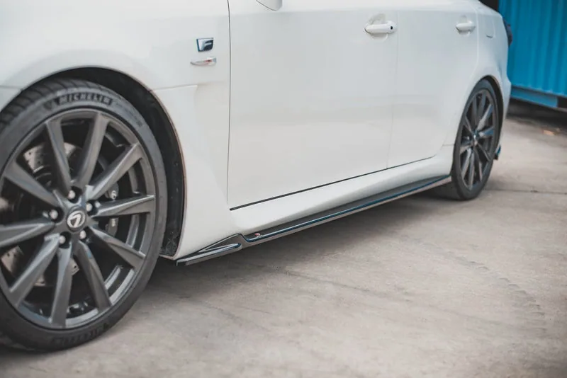 Side skirts — Lexus IS F Mk2 (2007–2013)