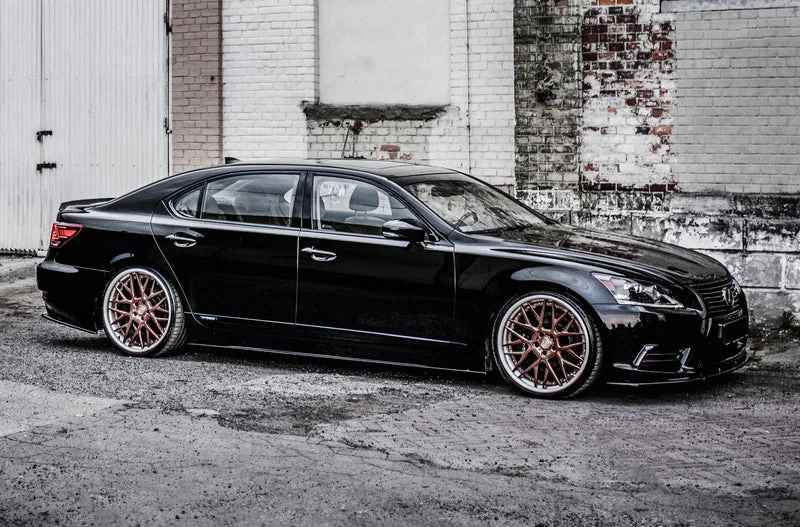 Side skirts — Lexus LS Long Wheelbase Mk4 Facelift (2012–2017)