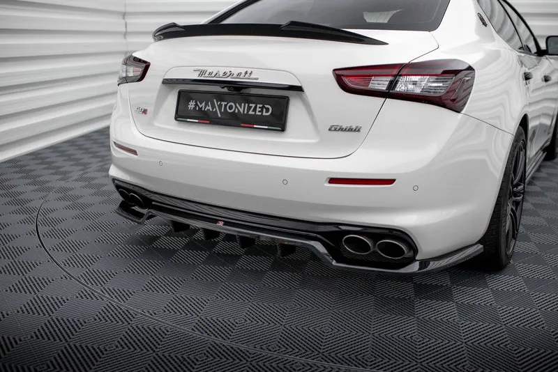 Tagasplitter püsttugedega — Maserati Ghibli Mk3 Facelift (2017–2020)