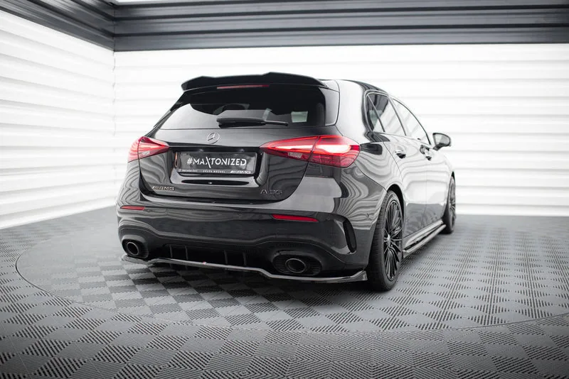 Rear splitter with vertical bars — Mercedes-Benz AMG A35 Hatchback W177 (2018–)