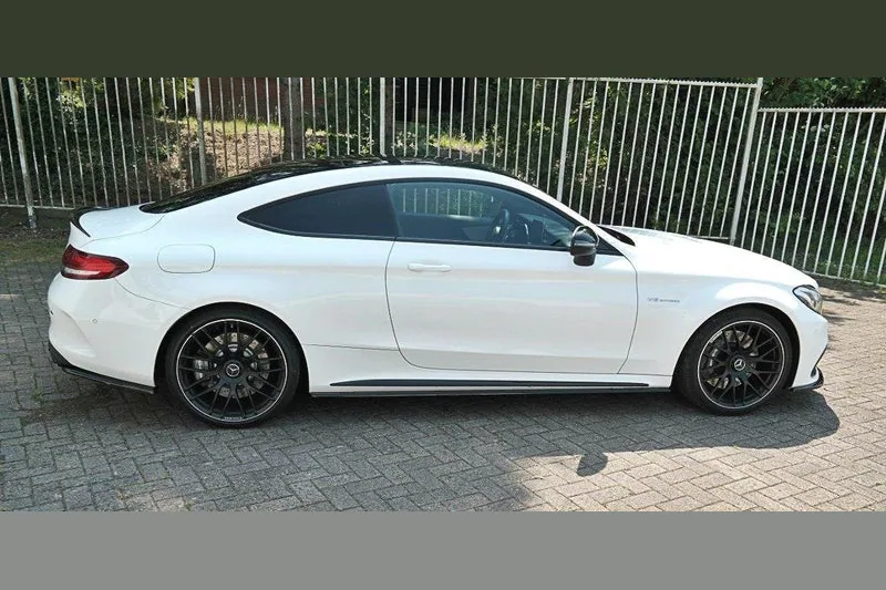 Накладки на пороги — Mercedes-Benz C-class C205 63AMG Coupe (2014–2018)