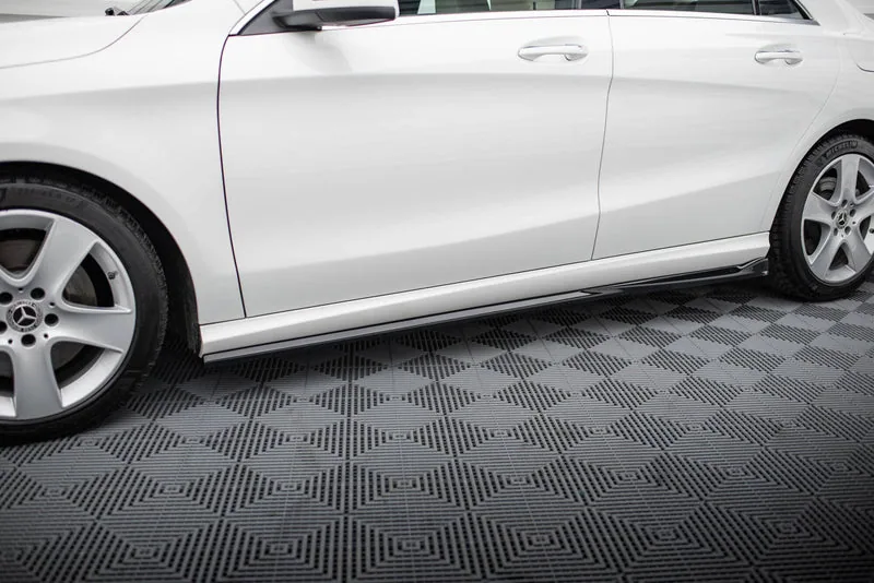 Накладки на пороги — Mercedes-Benz CLA C117 Facelift (2017–2019)