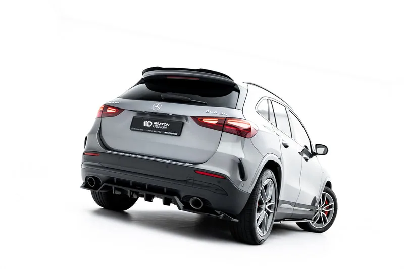 Tagasplitter püsttugedega — Mercedes-Benz AMG GLA 35 H247