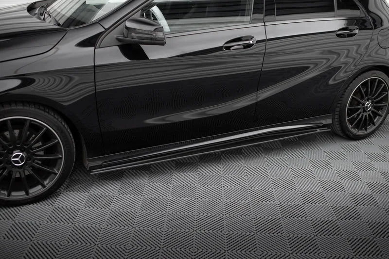 Küljeliistud Street Pro — Mercedes-Benz A AMG-Line W176 Facelift (2015–2018)