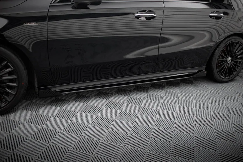 Накладки на пороги Street Pro + накладки — Mercedes-Benz AMG A35 W177 Facelift (2023–)