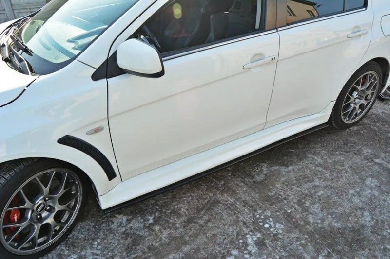 Küljeliistud — Mitsubishi Lancer EVO X (2007–2015)