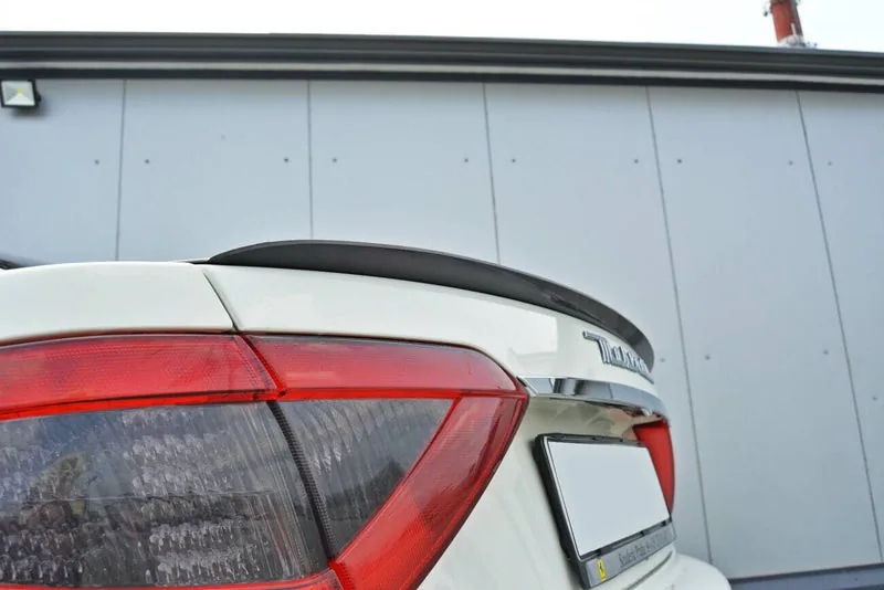 Spoiler cap — Maserati Granturismo Mk1 (2007–2013)