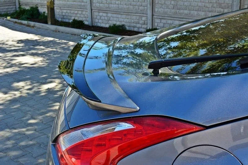 Spoiler cap — Nissan 370Z (2009–2012)
