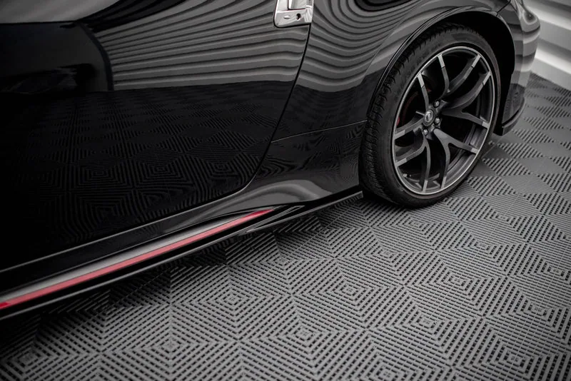 Накладки на пороги V.2 — Nissan 370Z Nismo Facelift