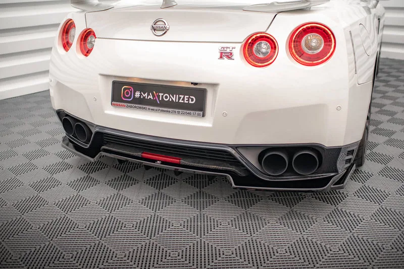 Задний сплиттер с вертикальными рёбрами — Nissan GTR R35 Facelift (2011–2016)